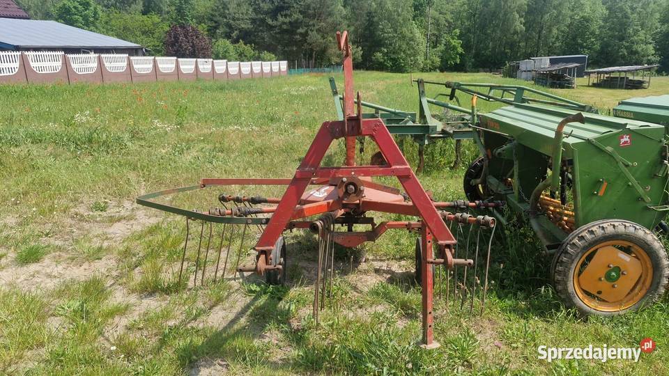 Przetrzasarka Karuzelowa DEUTZ FAHR KH 264 nieuszkodzony Rembów