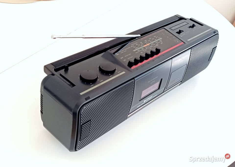 Radiomagnetofon Boombox HITACHI TRK 640 E z wielkopolskie Leszno