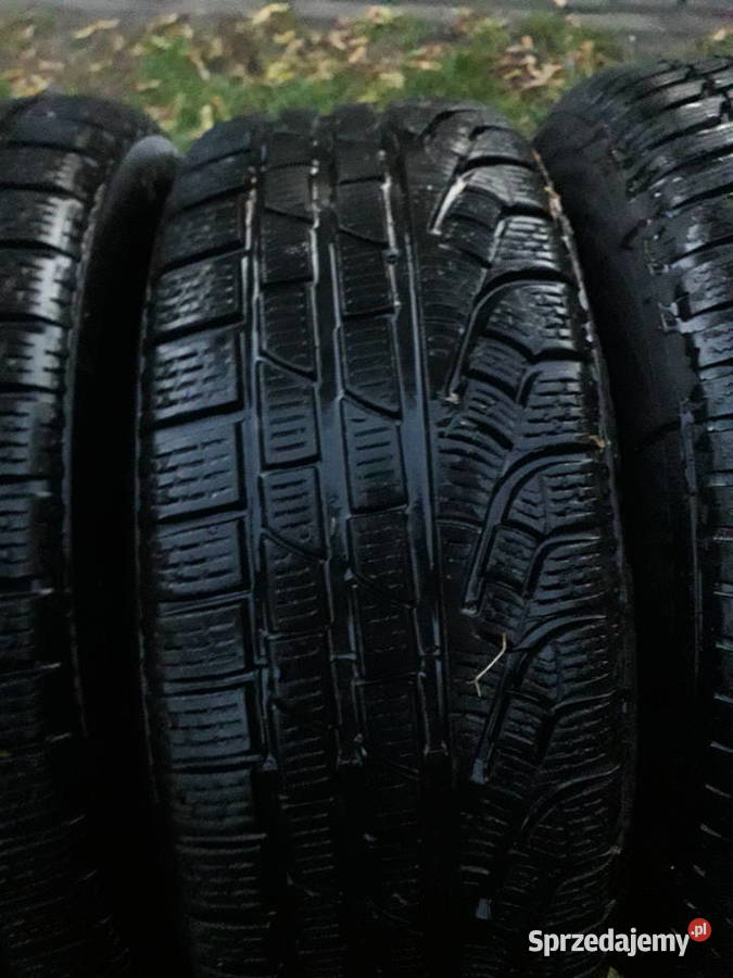 Koła zimowe Audi A4 B8 opony 20560 R16 bieżnik
