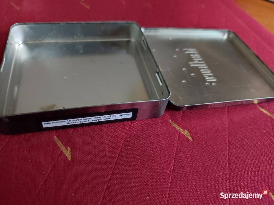 papierośnica pudełko etui Malboro