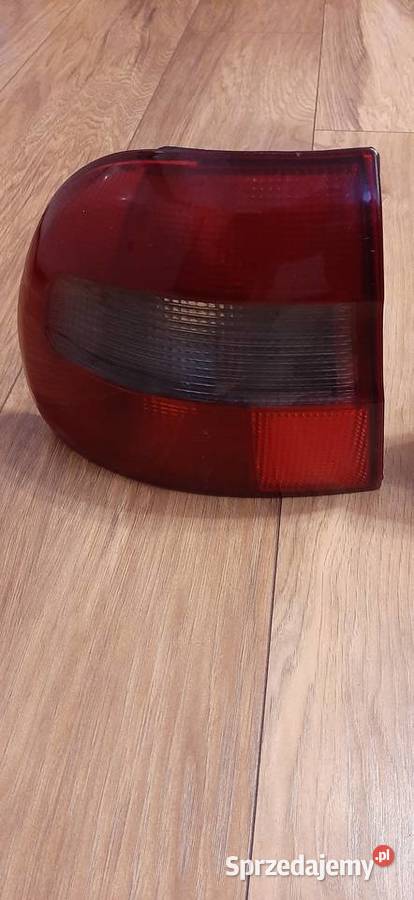 Lampy tylne prawa lewa komplet wysyłka dwie Chocianów sprzedam