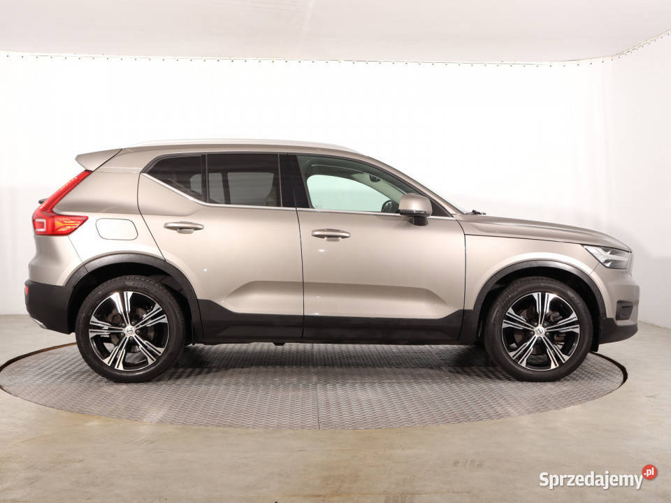 Volvo XC40 D4 AWD czujnik parkowania XC 40 Katowice