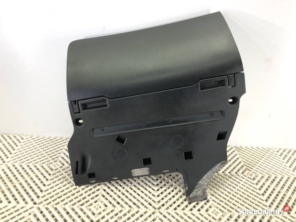 SCHOWEK PASAŻERA AUDI A6 C6 SedanLimuzyna 0411