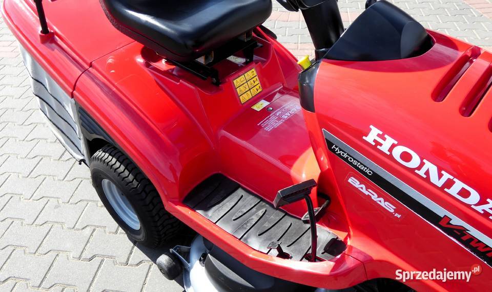 Traktorek kosiarka HONDA 2417 2 Cylindry 2304036 Świnice Warckie