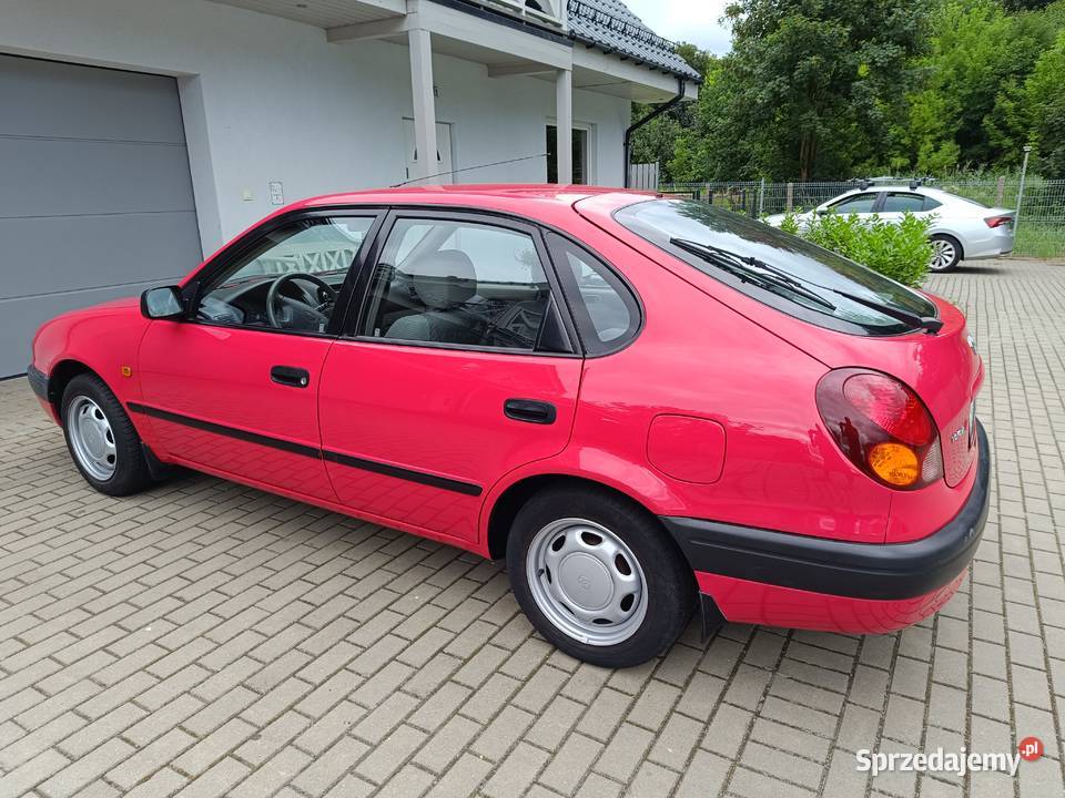 Sprzedam Toyota Corolla niski przebieg 105 500 1332cm3 zachodniopomorskie Szczecin