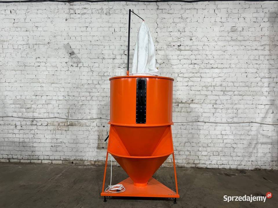 OKAZJA Karmomieszarka K 450 Poznań