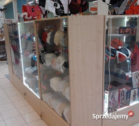 wyspa handlowa regały 11 elementów tesco real