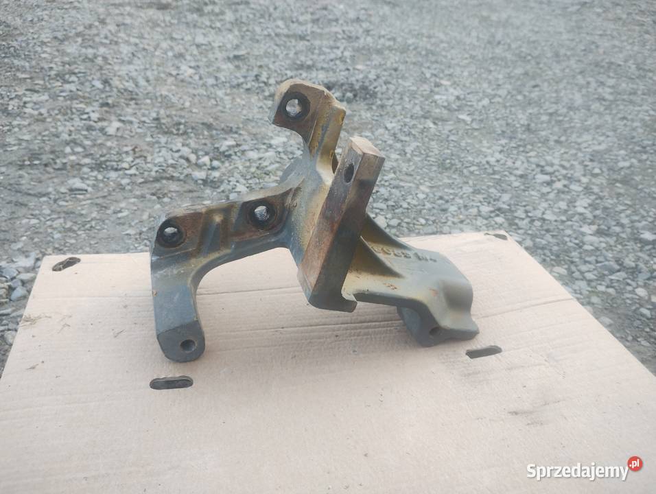 Wspornik alternatora Massey Ferguson 4288085M5 lubelskie Wilkołaz Pierwszy sprzedam