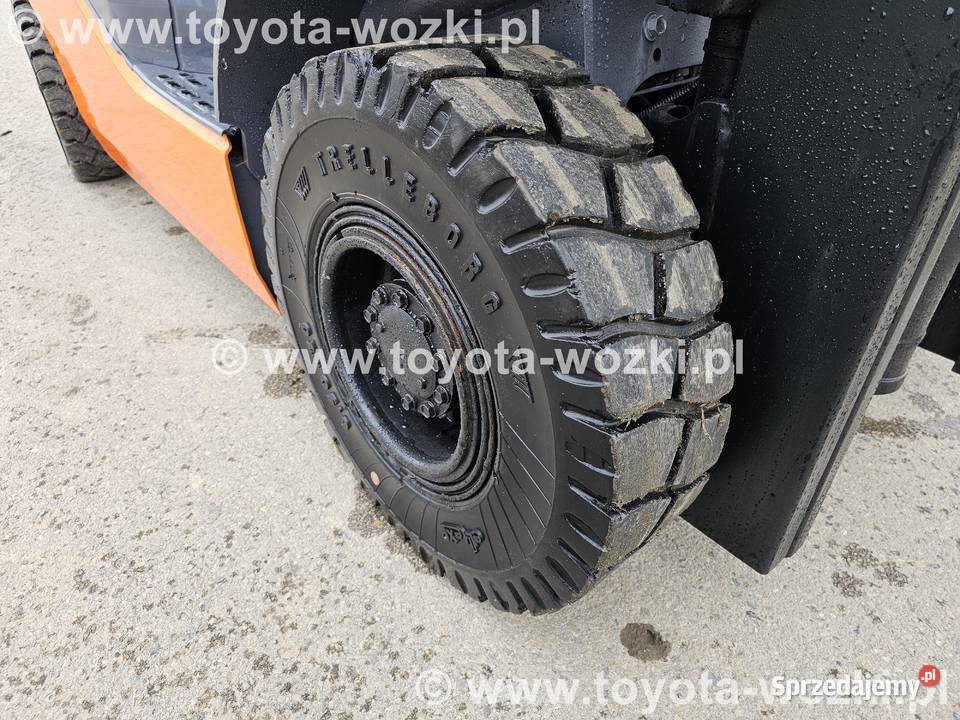 Wózek widłowy TOYOTA 8FGF15 wolny skok 8FG15 Wadowice sprzedam