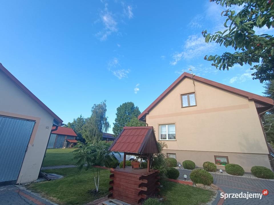 Sprzedam DOM z budynkami Liczba pokoi 3 Hrubieszów sprzedam