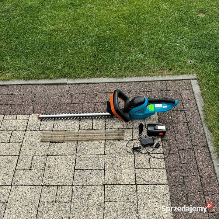 Nożyce do żywopłotu akumulatorowe GARDENA Lubin