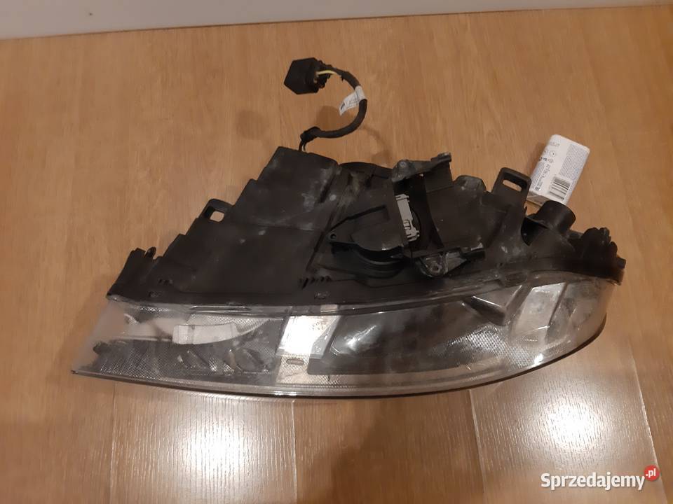 volvo s60 ii v60 lampa prawa lewa lift przednia Busko-Zdrój sprzedam