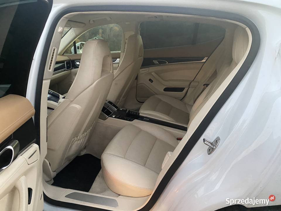 Porsche pnamera Rok produkcji 2014 Panamera Stobierna