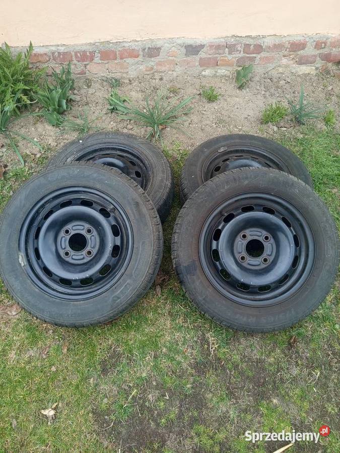 Opony z felgami 65 Maszki k. Wojciechowa
