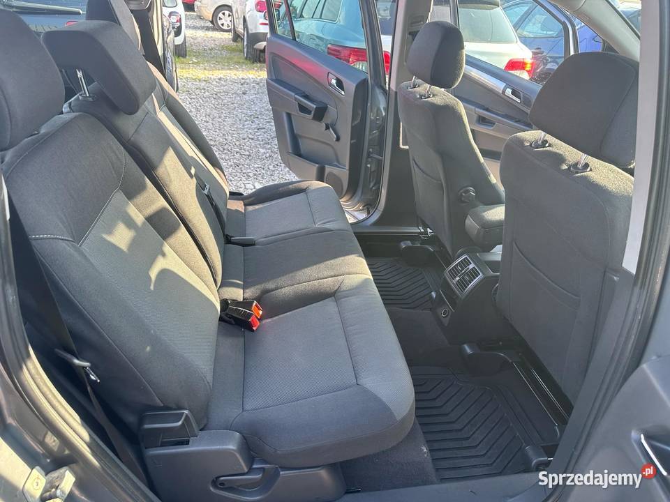 Opel Zafira 2007 7 Osobowa radio Zafira małopolskie Ładna