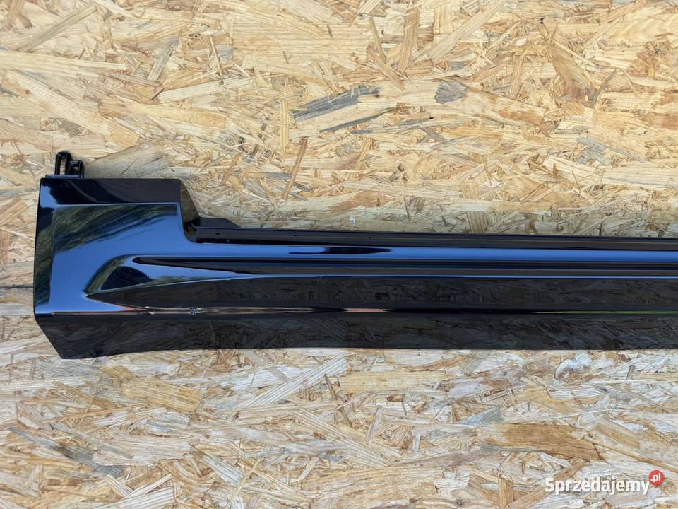Listwa progowa lewa LH Volvo xc90 II 2 717 onyx Rok produkcji 2022