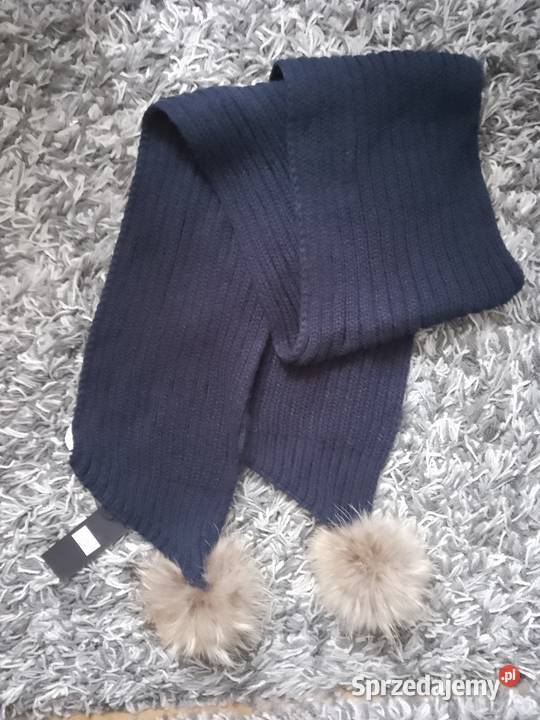 Szał szalik damski z pomponami Chrzanów