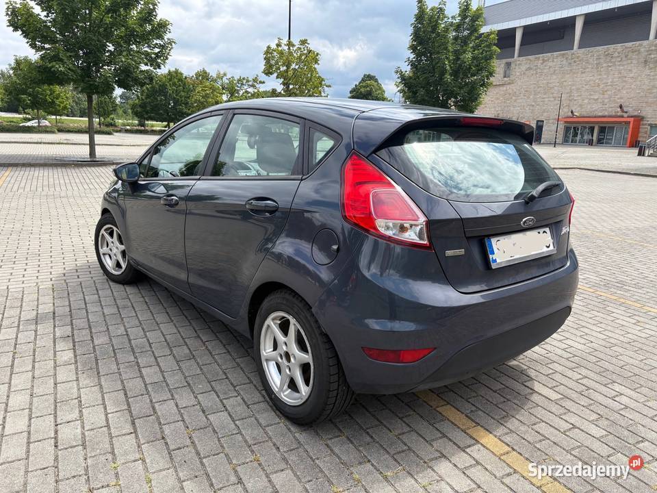 Ford fiesta mk7 lift 16tdci 95 2013 diesel śląskie Częstochowa sprzedam
