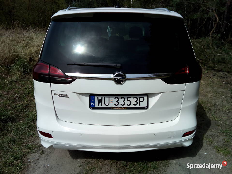 Opel Zafira C 6 biegów 7osób LPG nieuszkodzony łódzkie Zelów