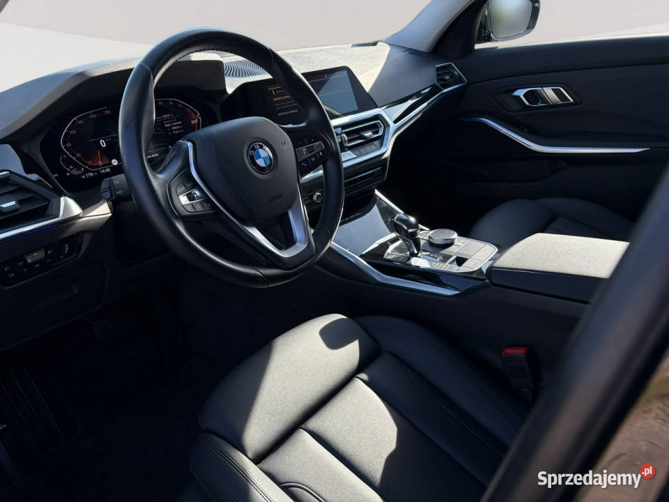 BMW 320 WZ685CR320i Sport Line Podgrzf Ambient lakier metallic Pępowo