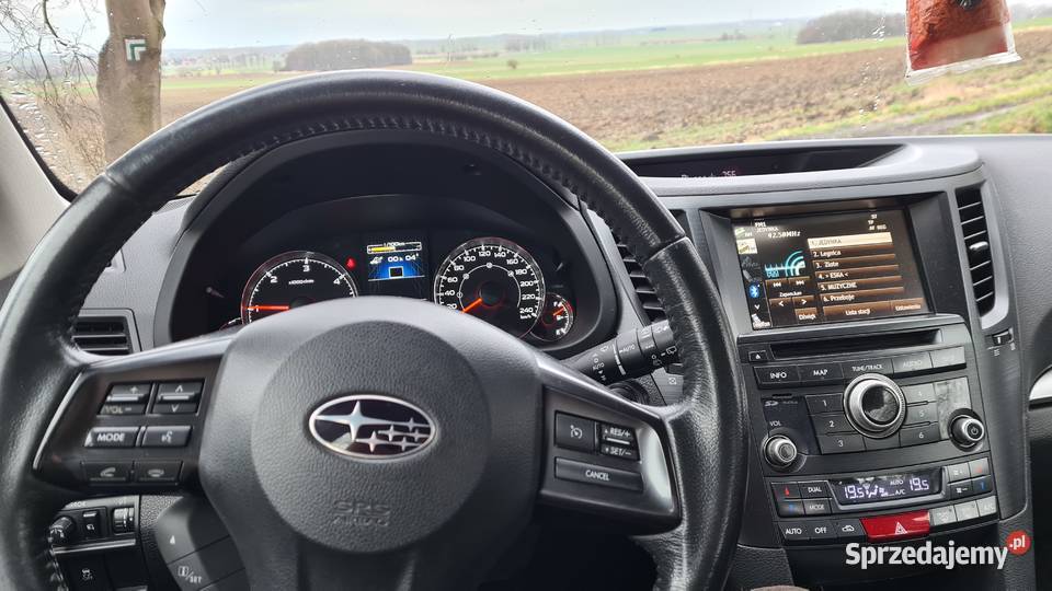 DUŻE KOMBI SUBARU OUTBACK LIFT 4x4 skóra navi relingi dachowe Outback Legnickie Pole