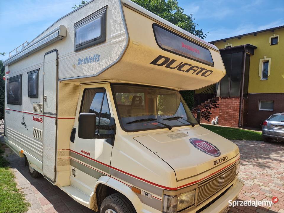 Klasyczny Kamper Fiat Ducato Gotowy do drogi 100 Opalenie