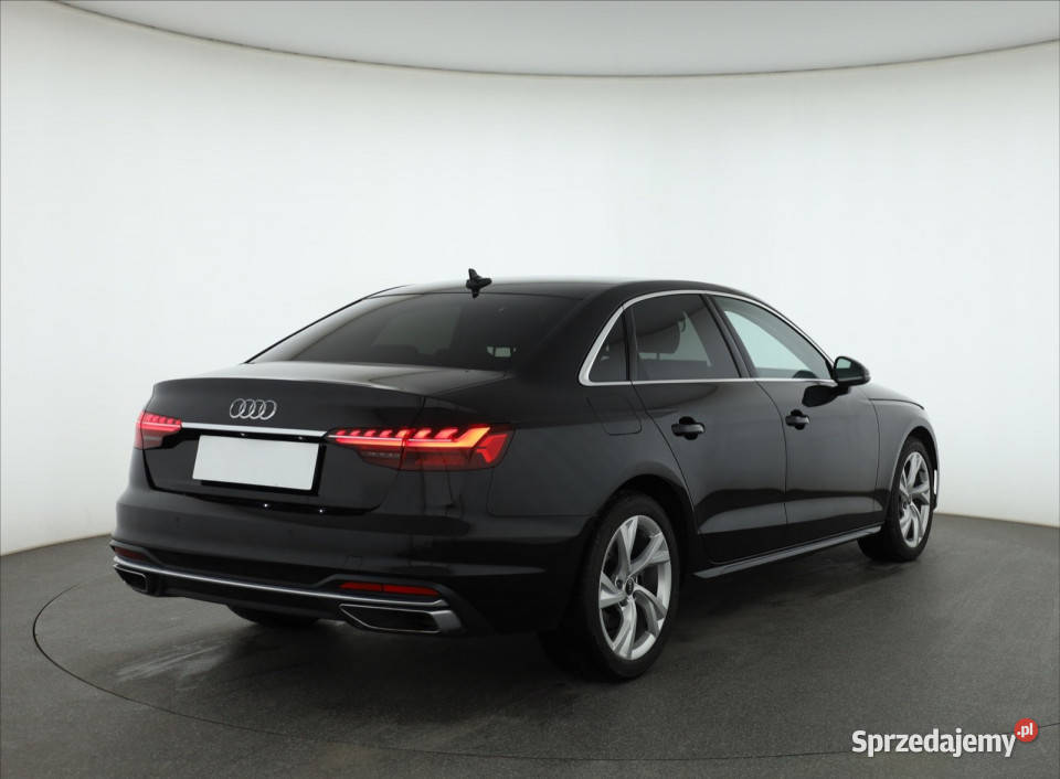 Audi A4 35 TFSI Rok produkcji 2022 Piaseczno