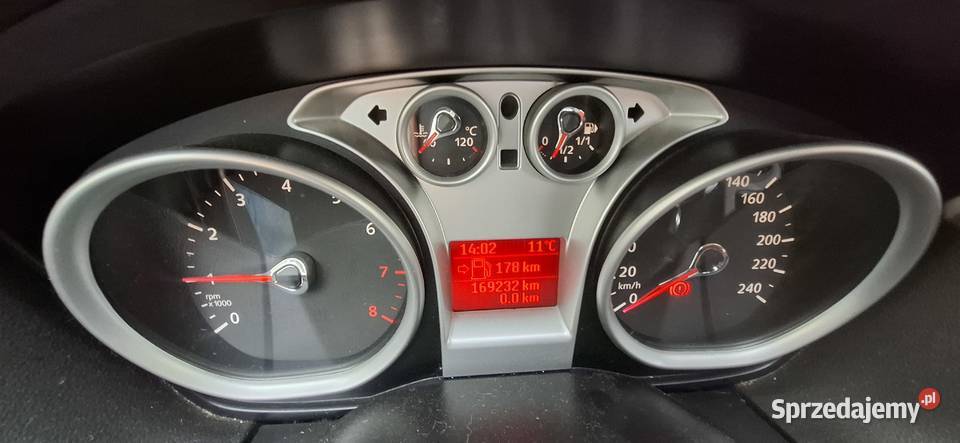 Sprzedam Ford Focus mk2 lift 18 benzyna 2010 nieuszkodzony Kościan sprzedam