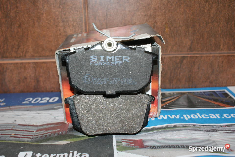 KLOCKI HAMULC VOLVO S40V40 9503 TYŁ SIMER Białobrzegi