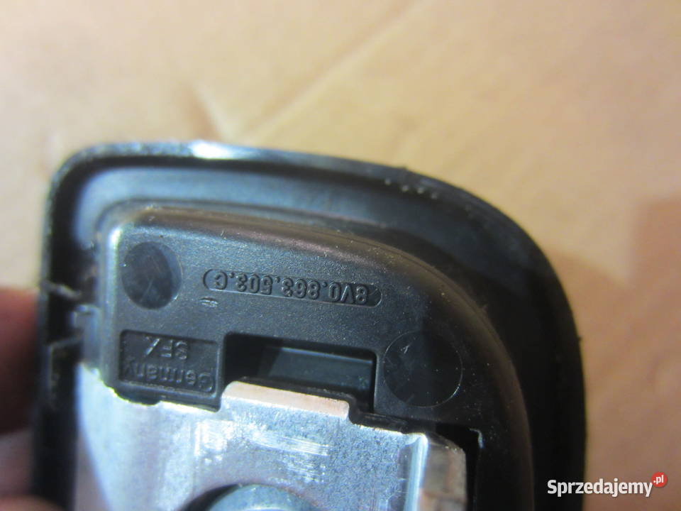 mocowanie uchwyt 8V0863503C vw troc skoda seat Szczecin