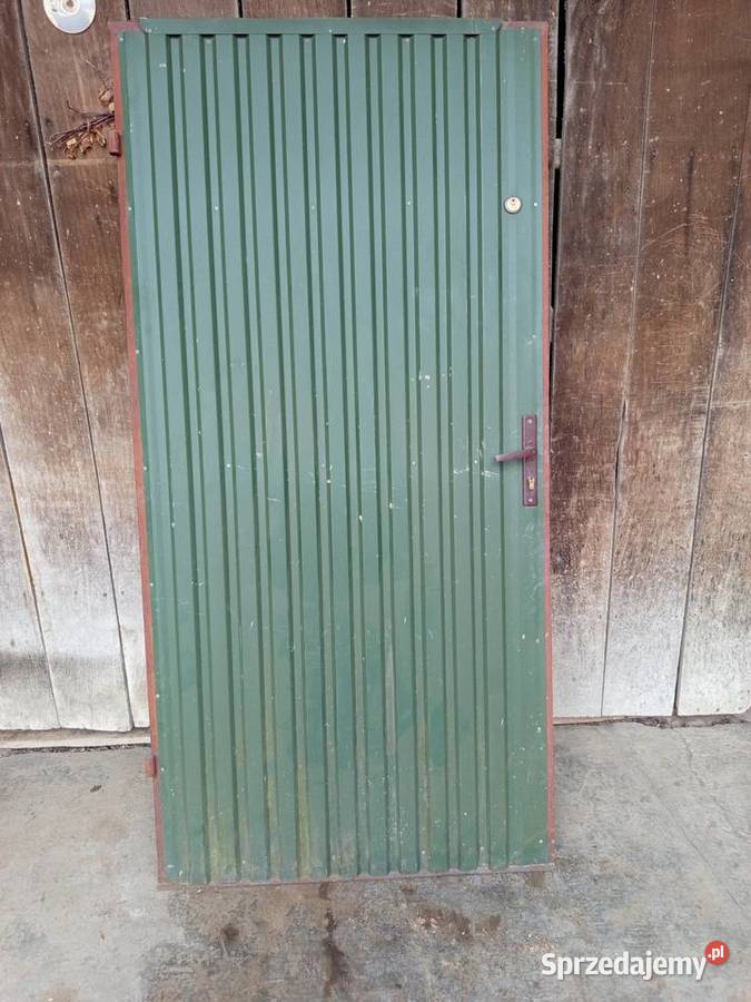 Drzwi stalowe do garażu na budowę
