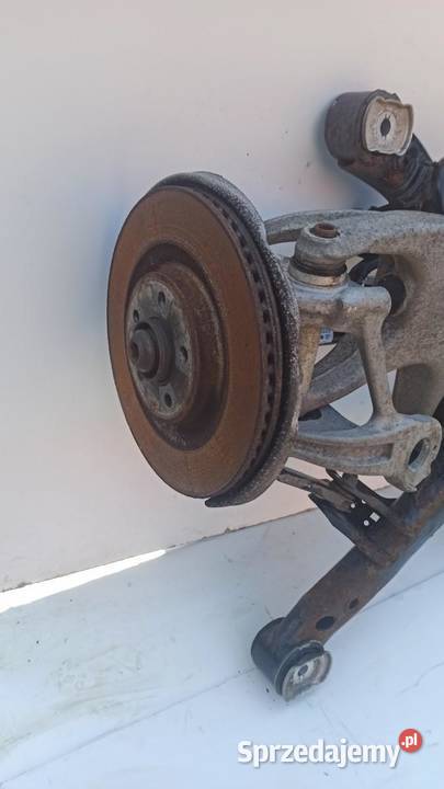 AUDI A6 C7 BELKA ZAWIESZENIE ALLROAD 4G0505235AD osobowe sprzedam