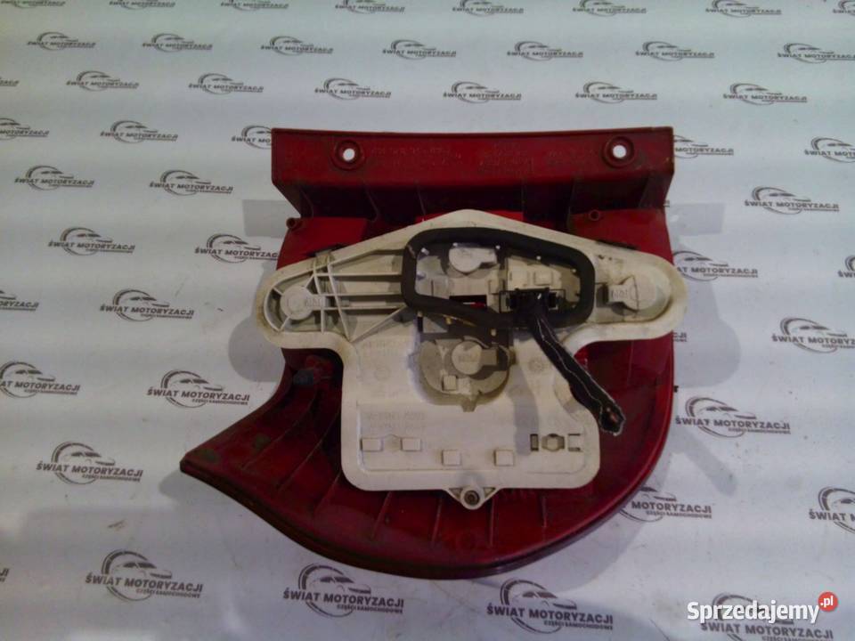 SKODA YETI 12r lampa prawa tył 5L0945096 Lampy przednie świętokrzyskie Kielce