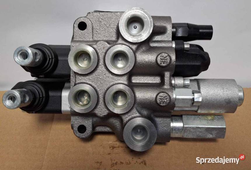 Rozdzielacz hydrauliczny Case JX Holland TD Krzywonoś