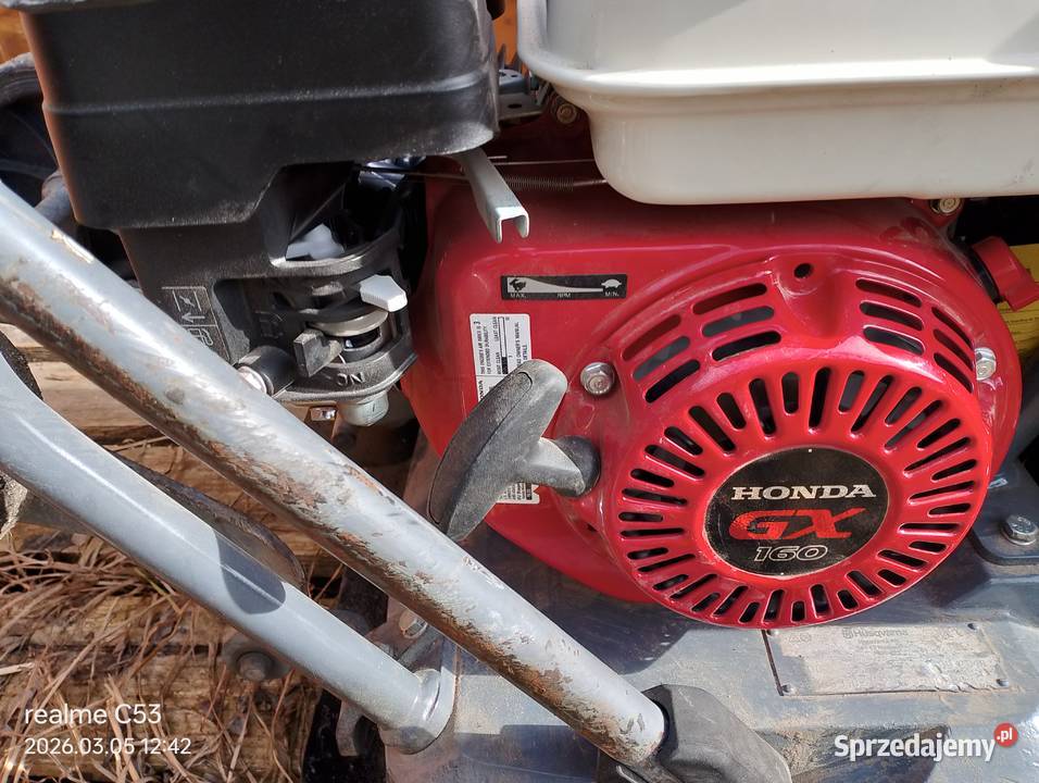 Zageszczarka Husqvarna typ LF100 nowy silnik