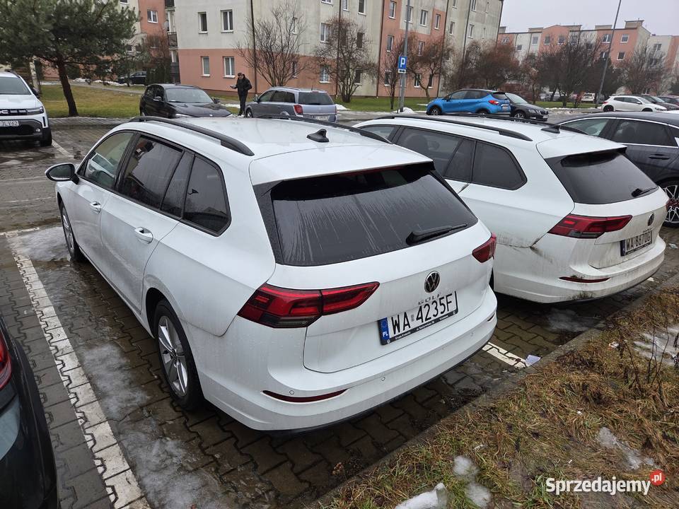 Volkswagen Golf VIII Kombi 2021 20 TDI Salon Łódź