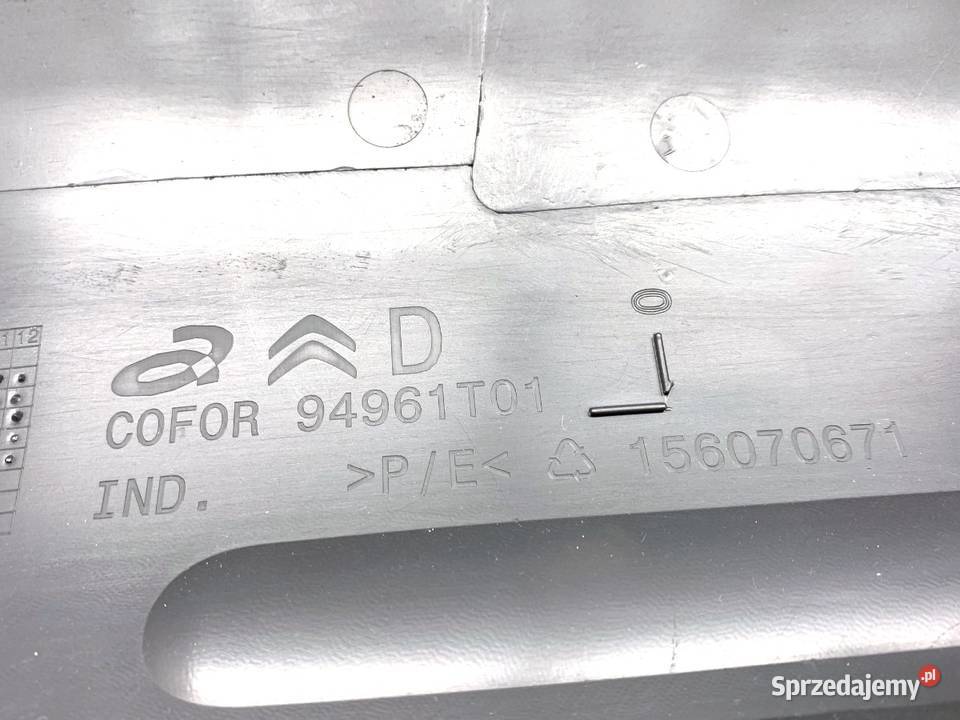 BOCZEK DRZWI PRAWY PRZÓD CITROEN C4 CACTUS