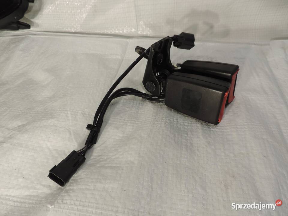 ZAPINKI PASA TYŁ FORD MONDEO MK5 HB DS73F613K21 Pasy bezpieczeństwa sprzedam