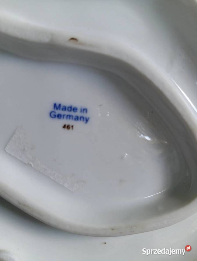 Porcelanowa figurka sygnowana Zielona Góra