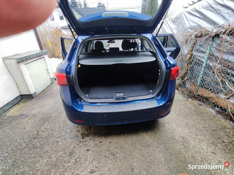 Toyota Avensis 20 d4d 143 manualna