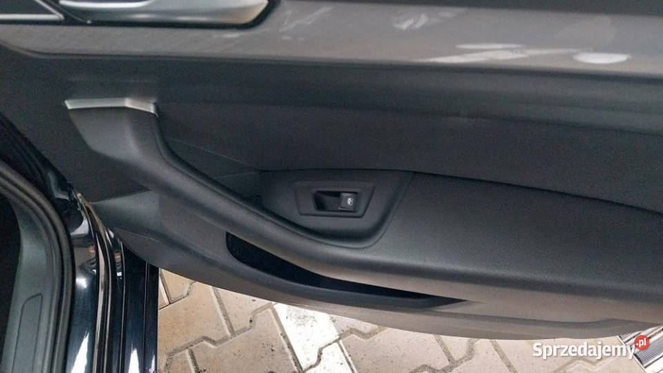 Volkswagen Passat 2019r Carplay El Fotele z