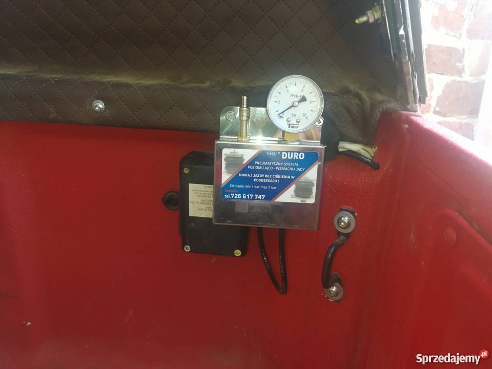 Mazda B2500 Ford Ranger 2000r Off road 4x4 czerwony świętokrzyskie Łopuszno sprzedam