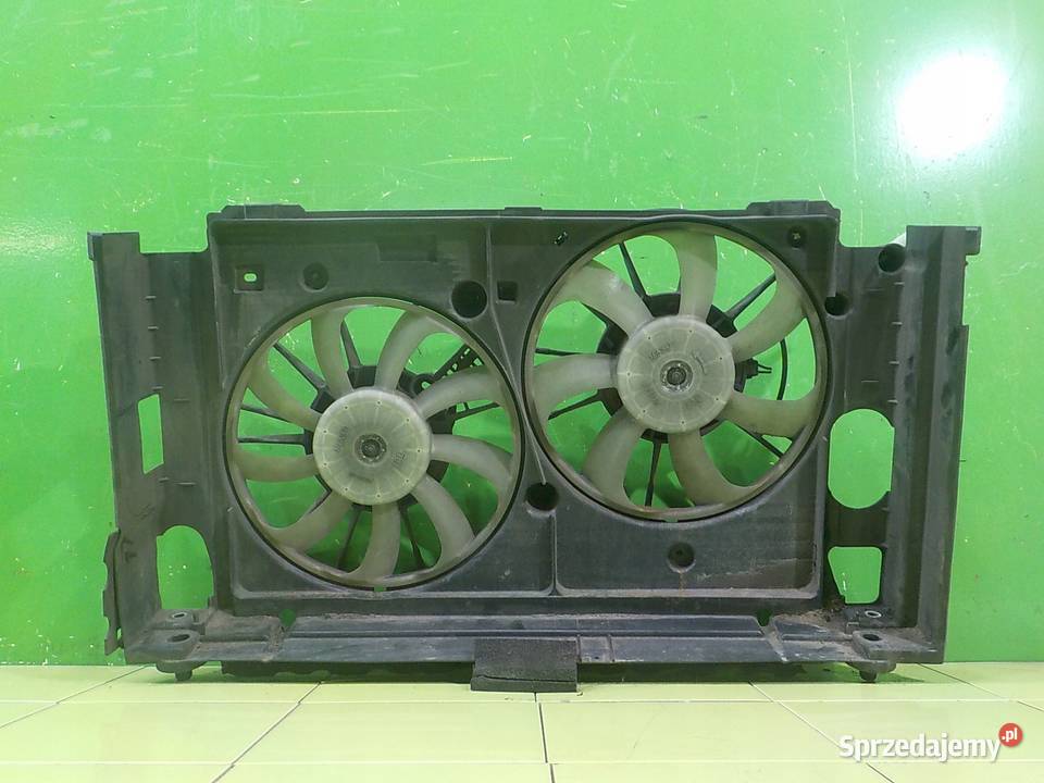 TOYOTA PRIUS III 18 VVTI 11r HB 5D wentylator Suków sprzedam