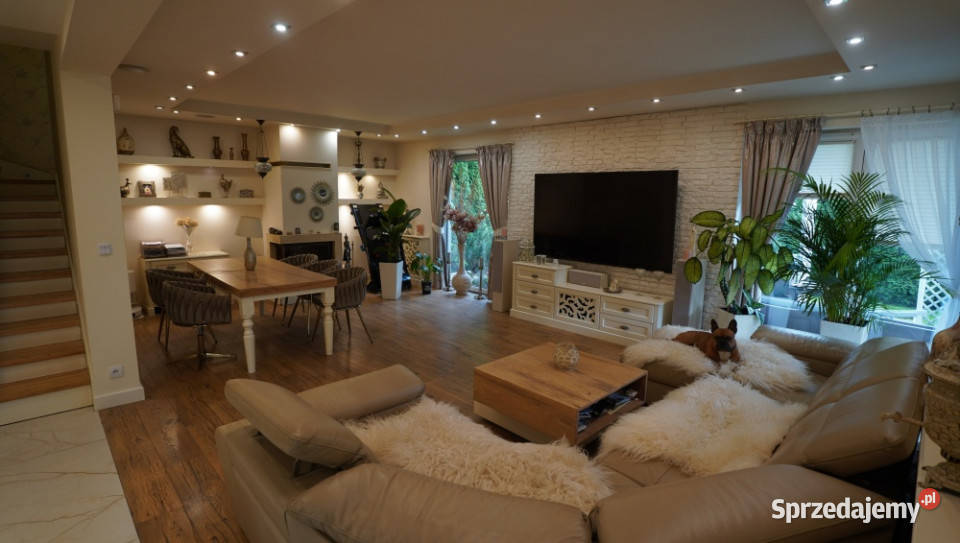 Dom 180 m2 mazowieckie Kiełpin z pięknym ogrodem