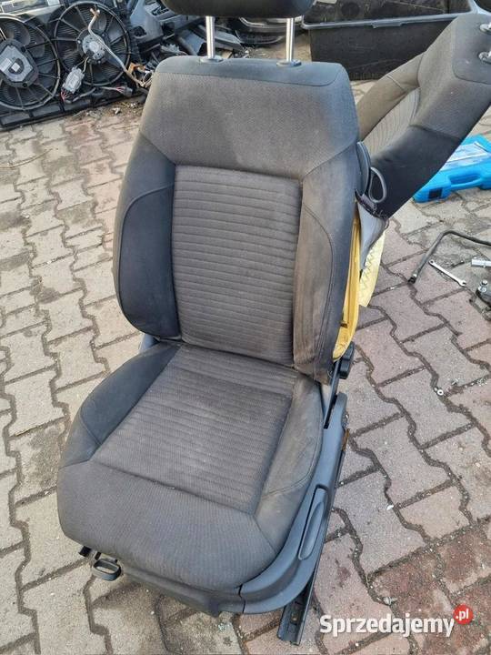 FOTEL LEWY PRZÓD VW POLO V 6R 3D 6R0 Fotele i kanapy