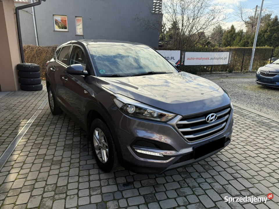 Hyundai Tucson 16 132 Klimatyzacja 1Właściciel Orzech
