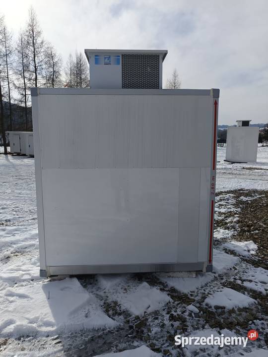 Komora mroźnicza zewnętrzna izotermiczna
