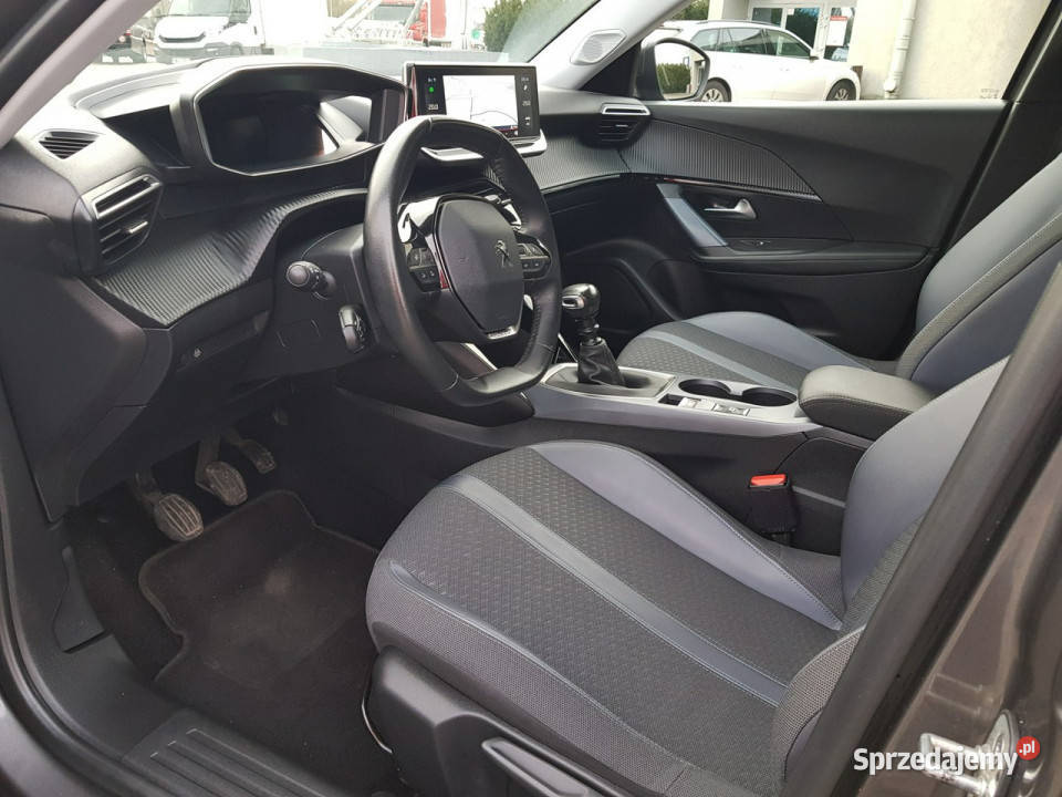 Peugeot 2008 12 Benzyna Allure Klimatronik