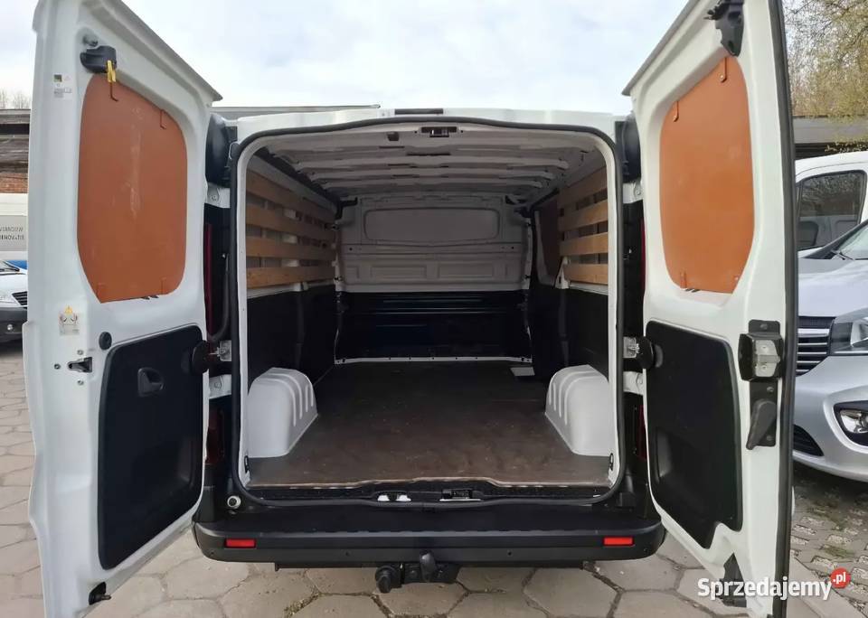 Renault Trafic 2017 LONG 16DCI 125 KLIMA Rok produkcji 2017 Radom