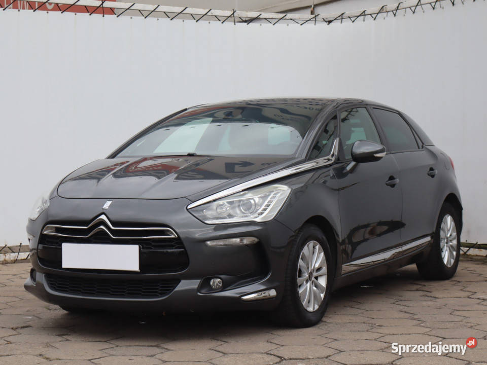 Citroen DS5 16 BlueHDi nawigacja